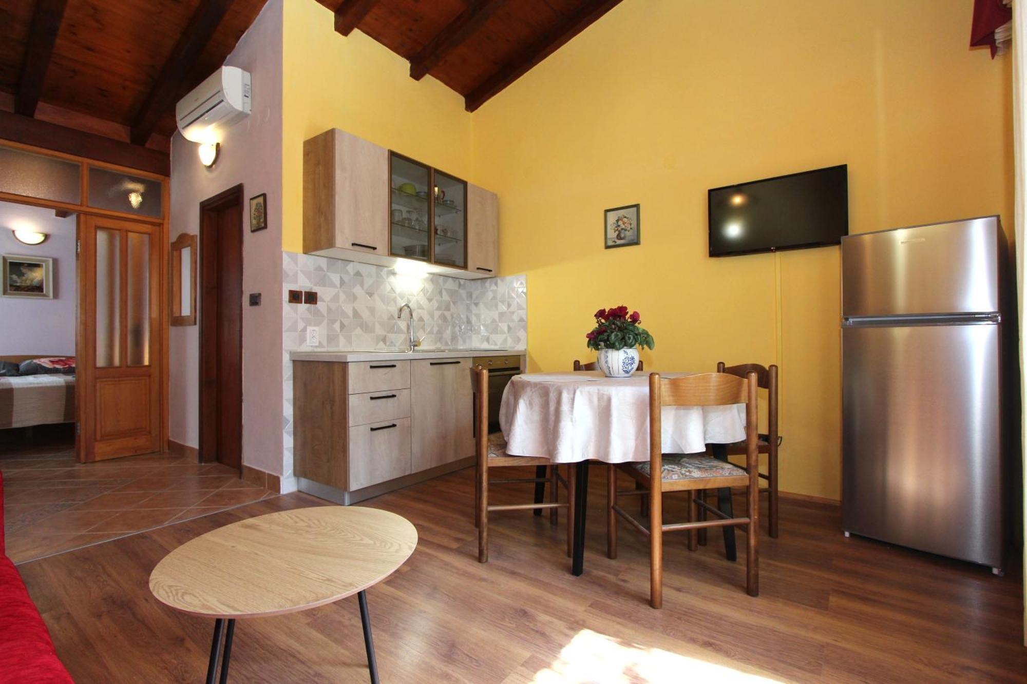Apartments Adria Rovinj Extérieur photo